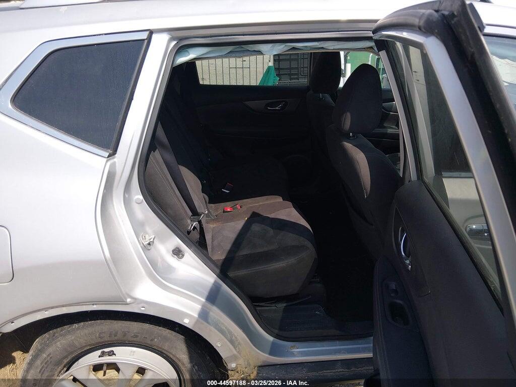 KNMAT2MV4GP700182 2016 NISSAN ROGUE photo no. 8