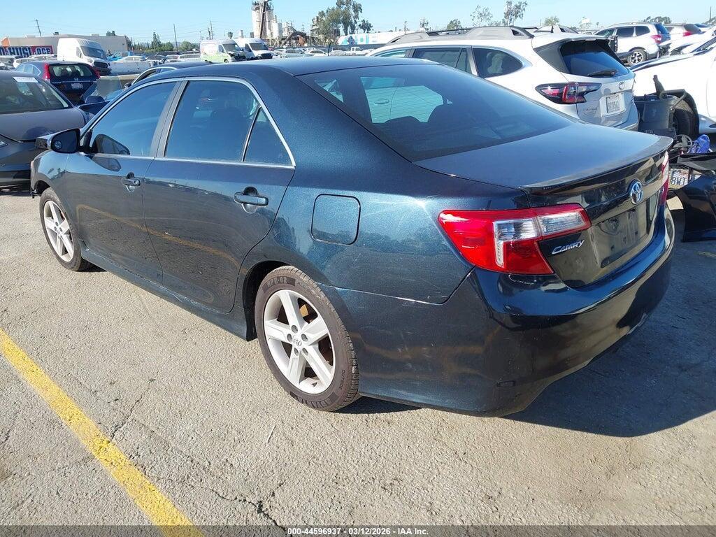 4T1BF1FK0EU855850 2014 TOYOTA CAMRY photo no. 3