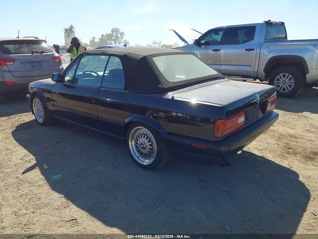 WBABA7318MEJ10884 1991 BMW 318 photo no. 3