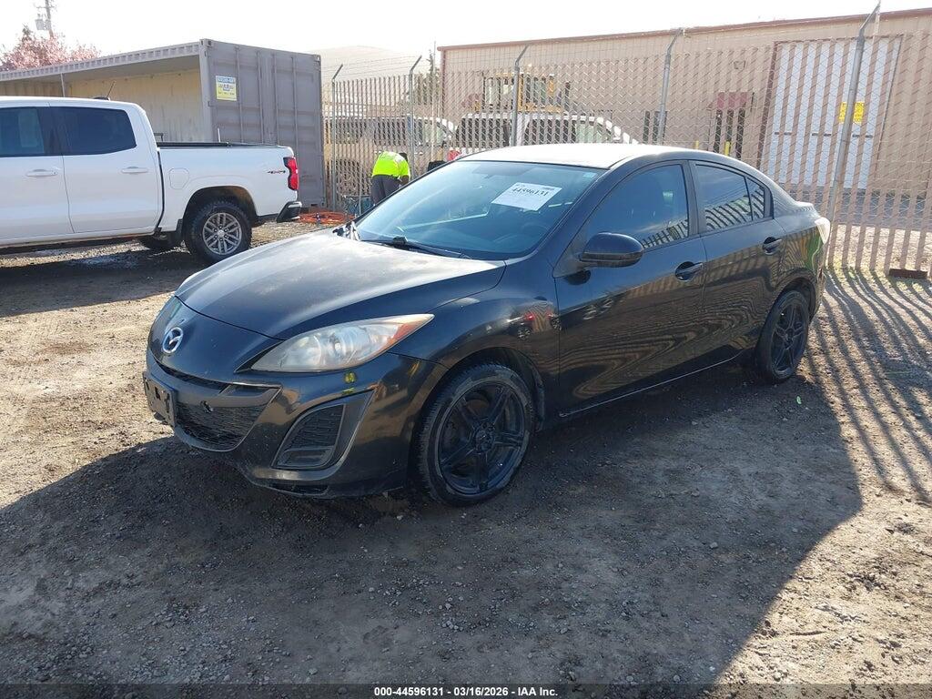 JM1BL1UG5B1363341 2011 MAZDA MAZDA3 photo no. 2