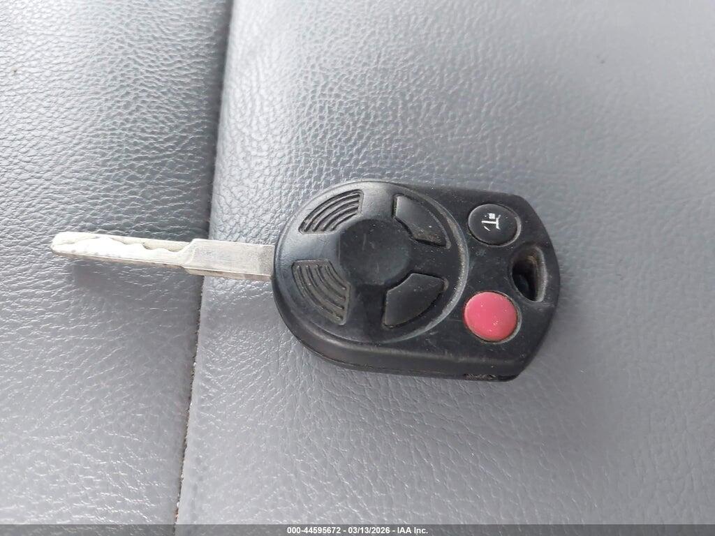 1FTYR1ZM6HKA55475 2017 FORD TRANSIT-250 photo no. 11
