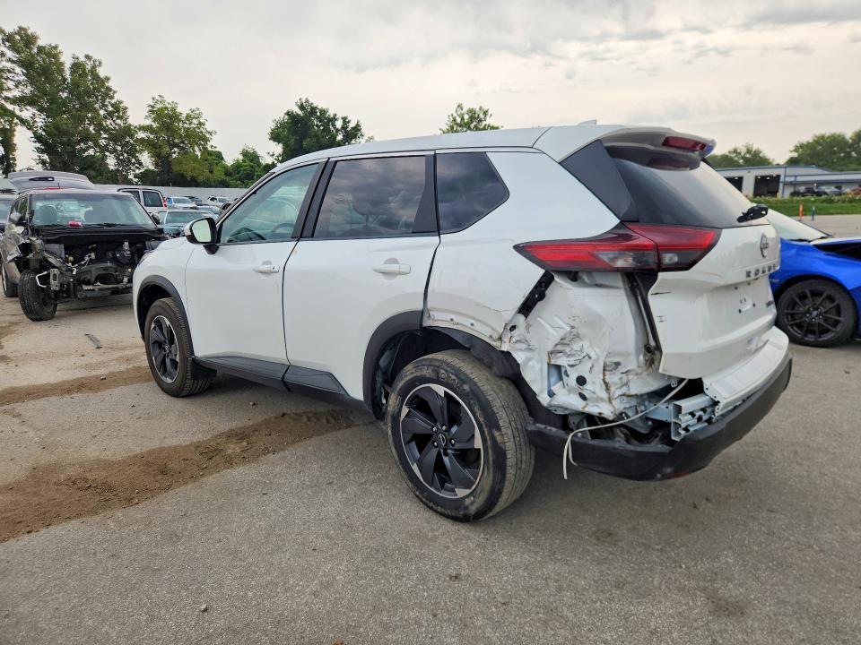 JN8BT3BB8RW430180 2024 NISSAN ROGUE photo no. 2