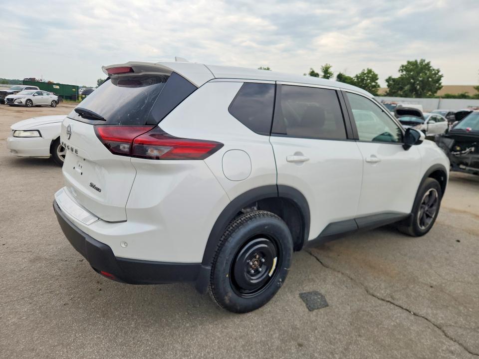 JN8BT3BB8RW430180 2024 NISSAN ROGUE photo no. 3