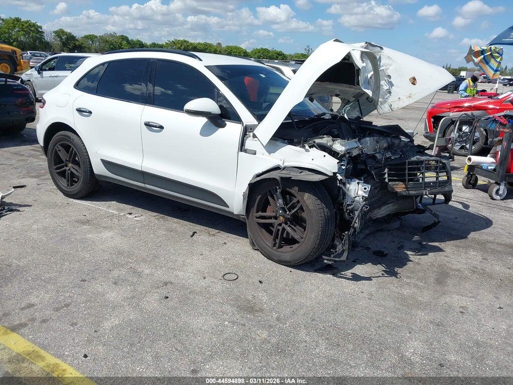 WP1AA2A59HLB80417 2017 PORSCHE MACAN photo no. 1