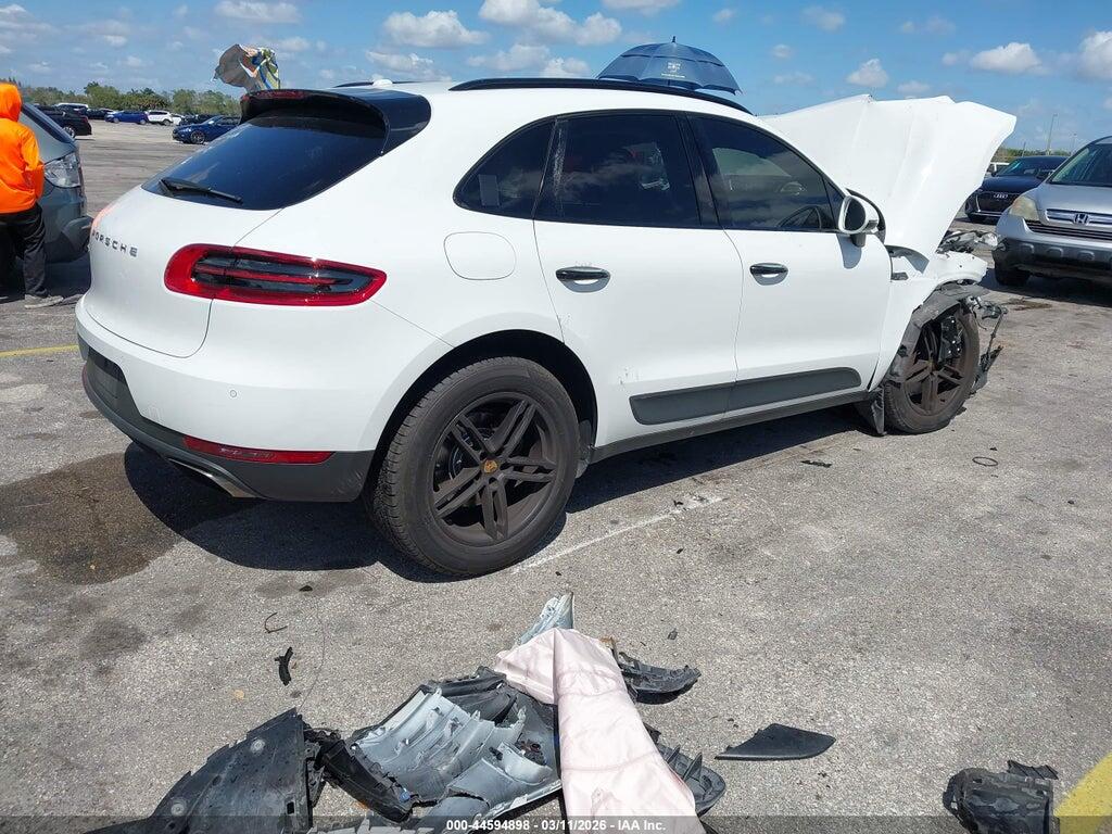 WP1AA2A59HLB80417 2017 PORSCHE MACAN photo no. 4