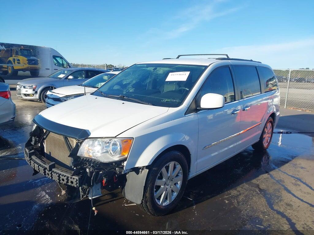 2C4RC1BG7GR260846 2016 CHRYSLER TOWN & COUNTRY photo no. 2