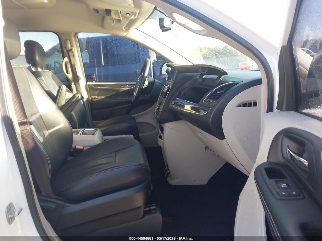 2C4RC1BG7GR260846 2016 CHRYSLER TOWN & COUNTRY photo no. 5