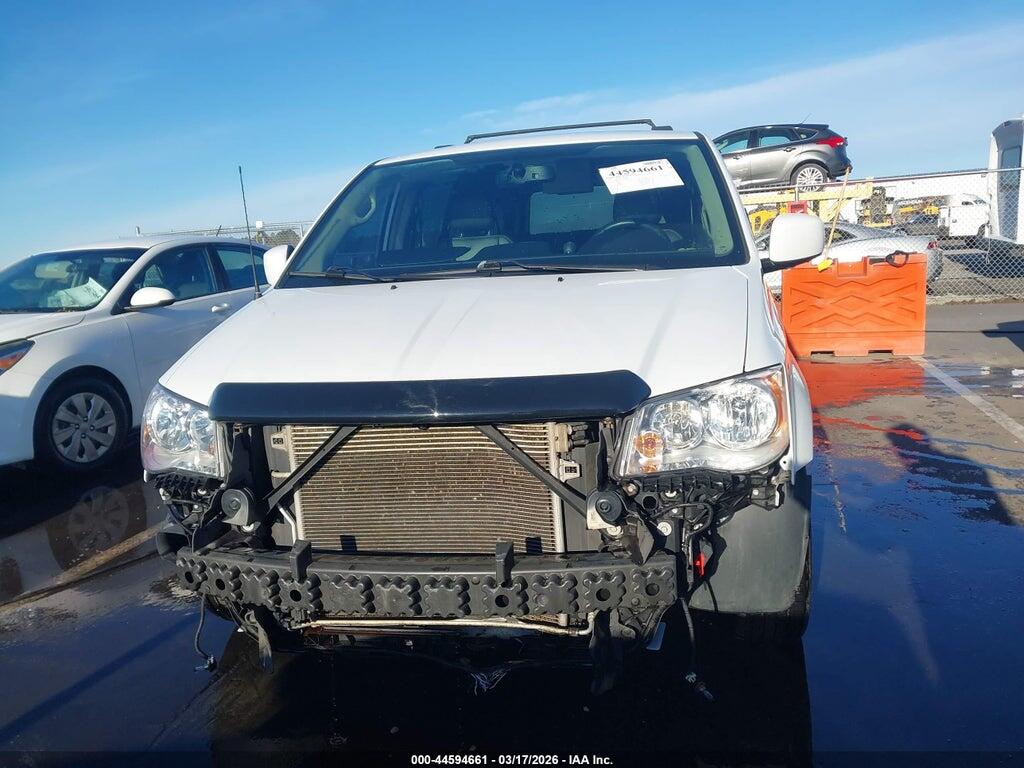 2C4RC1BG7GR260846 2016 CHRYSLER TOWN & COUNTRY photo no. 6