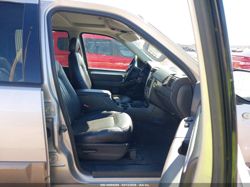 4M2ZU66EX4UJ20270 2004 MERCURY MOUNTAINEER photo no. 5