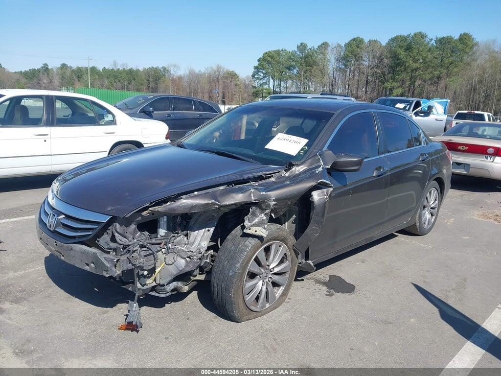 1HGCP2F76BA141467 2011 HONDA ACCORD photo no. 2