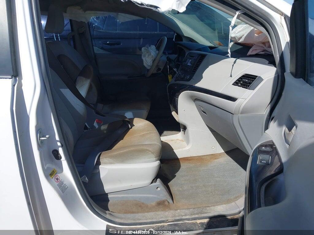 5TDZK3DCXDS373329 2013 TOYOTA SIENNA photo no. 5