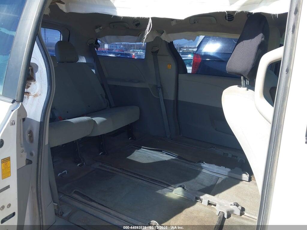 5TDZK3DCXDS373329 2013 TOYOTA SIENNA photo no. 8