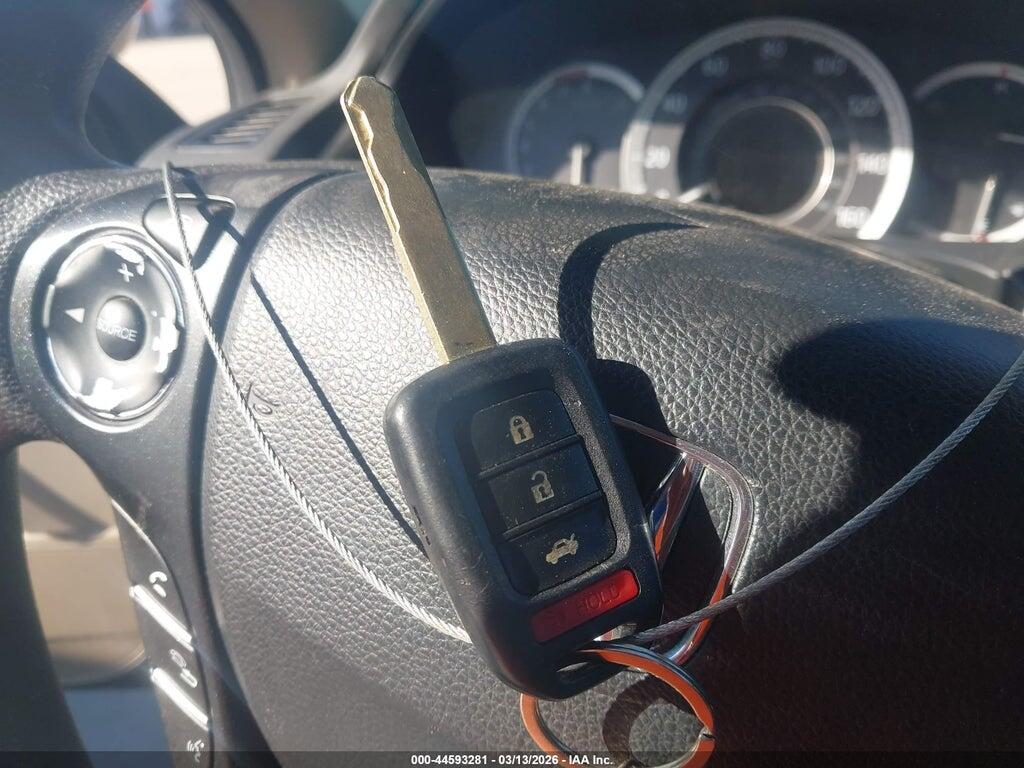 1HGCR2F39DA130523 2013 HONDA ACCORD photo no. 11