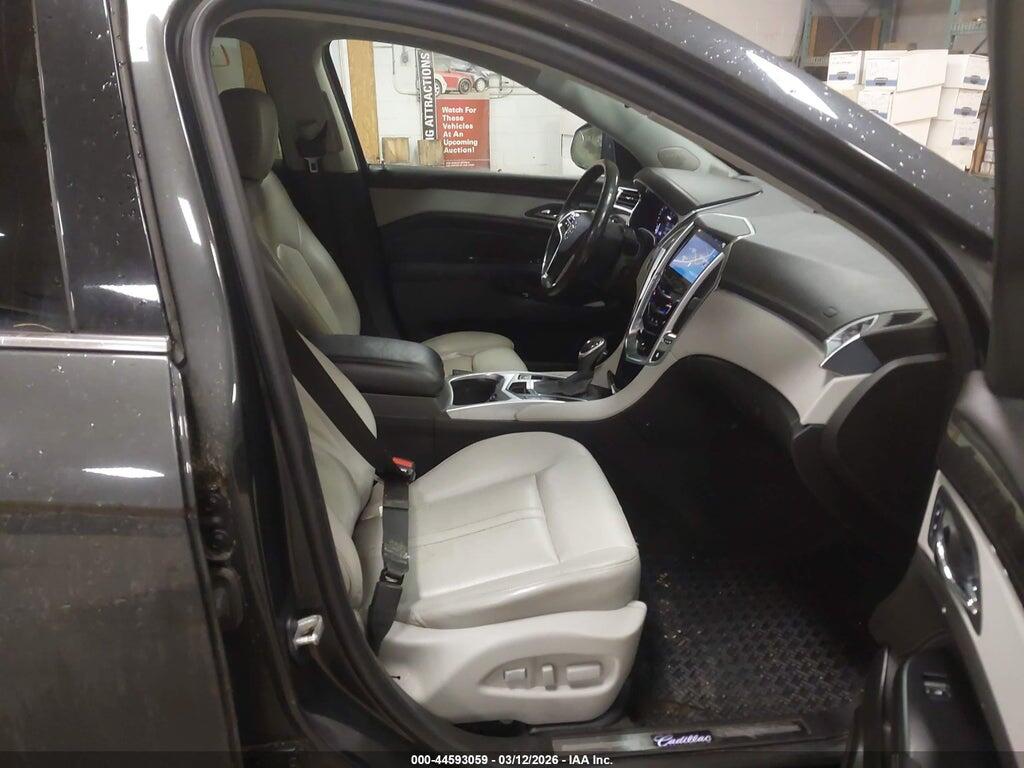 3GYFNEE3XES639329 2014 CADILLAC SRX photo no. 5