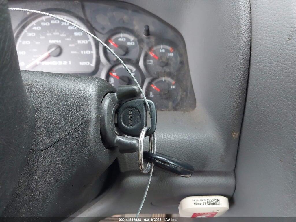 4NUDS13S282700914 2008 ISUZU ASCENDER photo no. 11