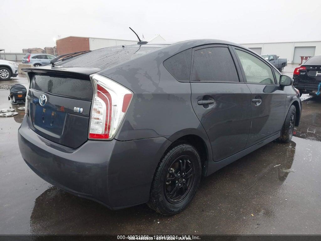 JTDKN3DU4F1994356 2015 TOYOTA PRIUS photo no. 4