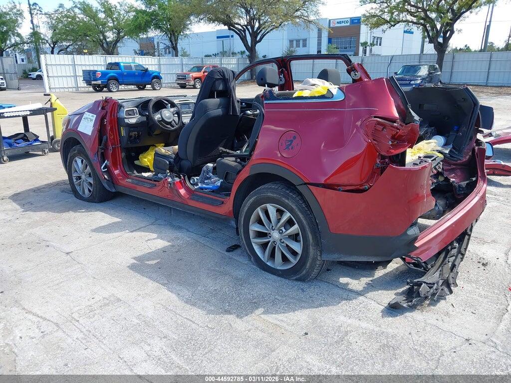 5XYPG4A5XJG369360 2018 KIA SORENTO photo no. 3