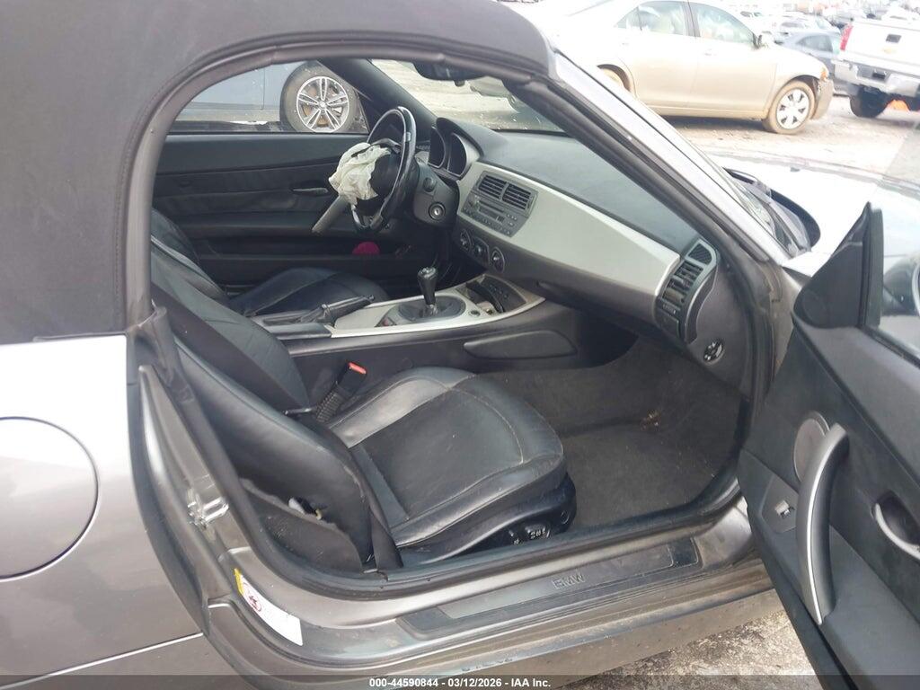 4USBT33433LR62032 2003 BMW Z4 photo no. 5