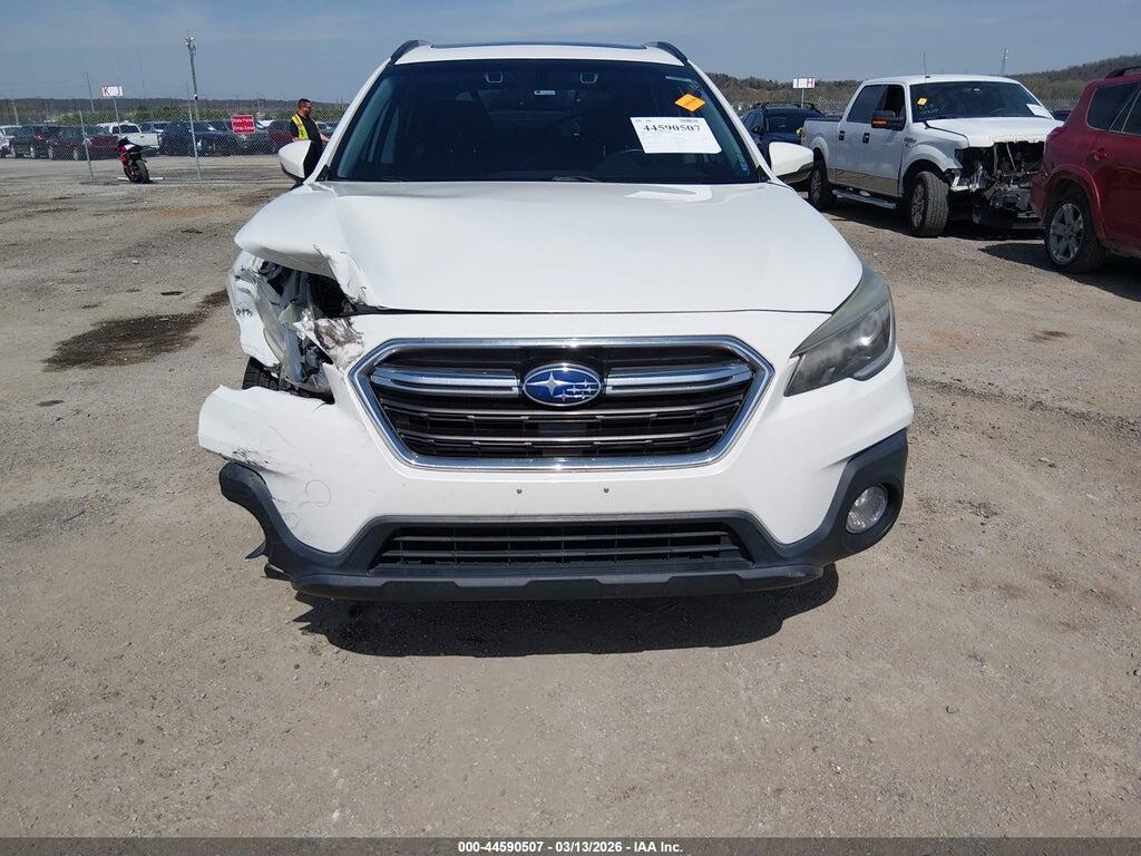 4S4BSATC4J3213124 2018 SUBARU OUTBACK photo no. 12