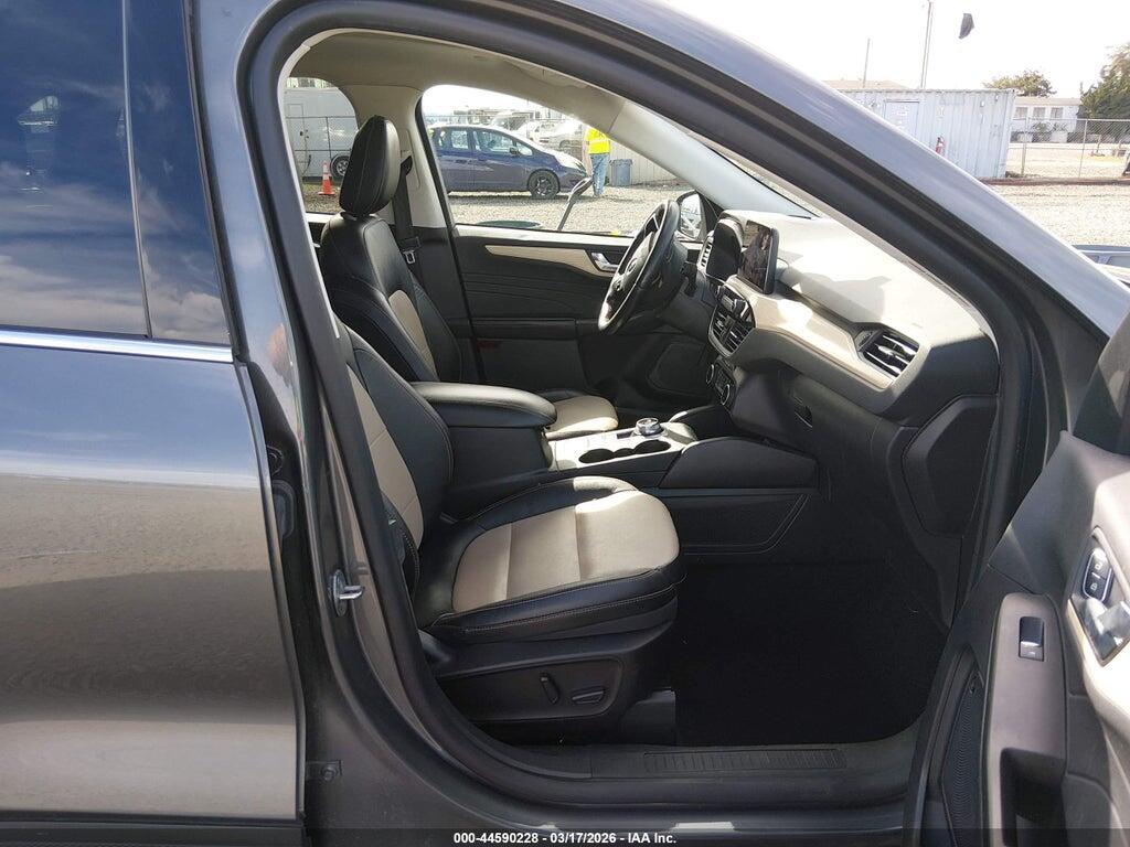 1FMCU9J99NUB58562 2022 FORD ESCAPE photo no. 5