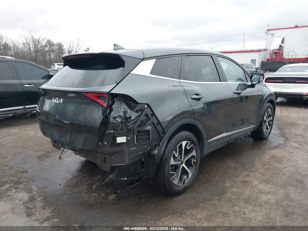 5XYK33AF4PG037660 2023 KIA SPORTAGE photo no. 4