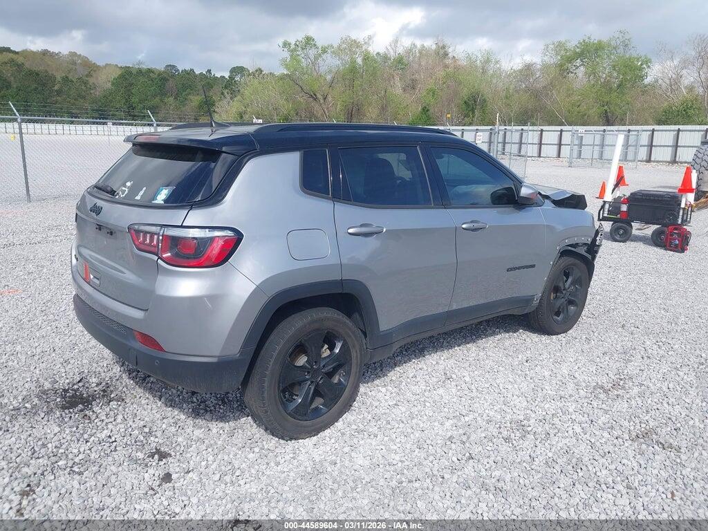 3C4NJDBB5LT156664 2020 JEEP COMPASS photo no. 4