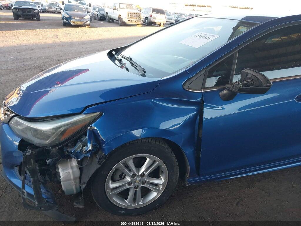 1G1BE5SM2J7128197 2018 CHEVROLET CRUZE photo no. 6