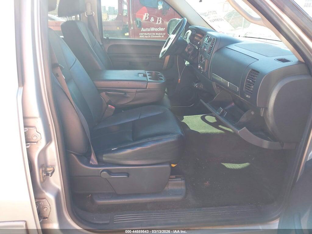3GCPCSE0XBG144471 2011 CHEVROLET SILVERADO 1500 photo no. 5