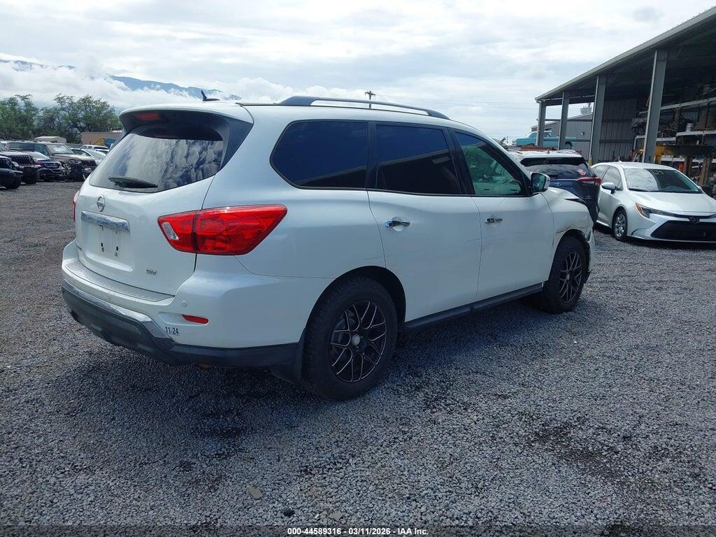 5N1DR2MN3HC626611 2017 NISSAN PATHFINDER photo no. 4