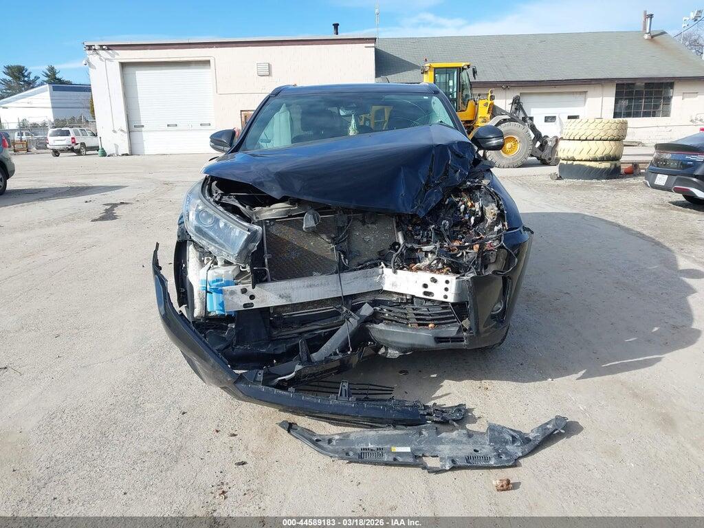 5TDJZRFH8KS623104 2019 TOYOTA HIGHLANDER photo no. 11