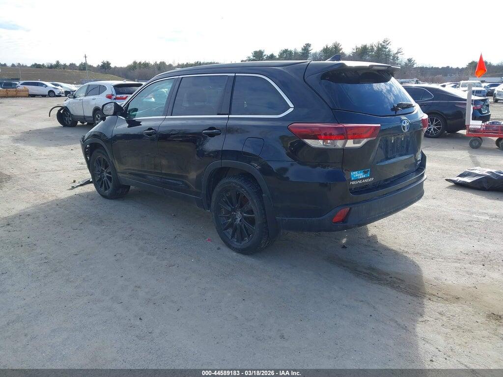 5TDJZRFH8KS623104 2019 TOYOTA HIGHLANDER photo no. 3