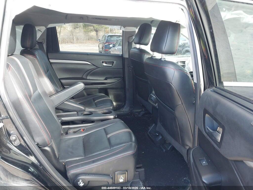5TDJZRFH8KS623104 2019 TOYOTA HIGHLANDER photo no. 8