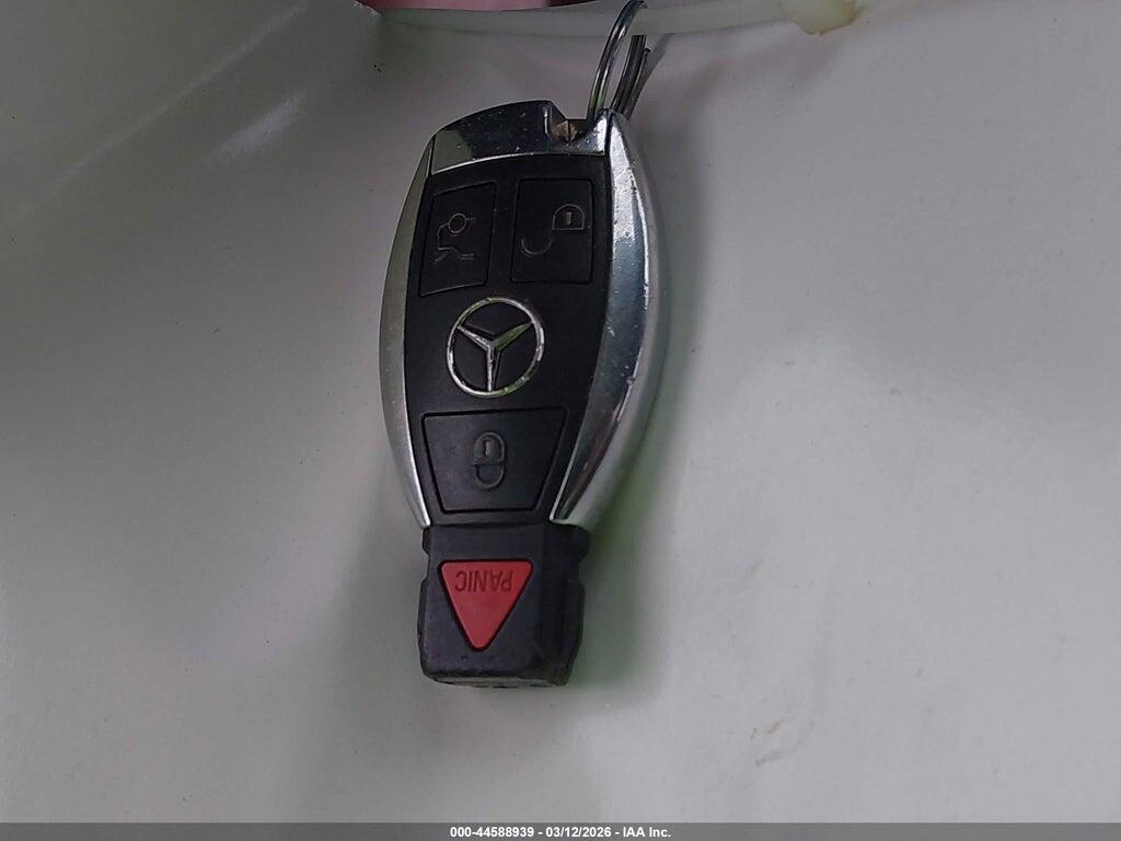 55SWF4KB4GU175974 2016 MERCEDES-BENZ C 300 photo no. 11