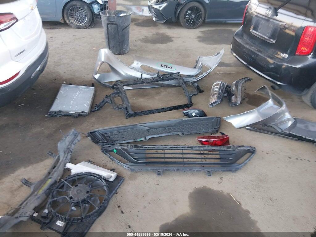 3KPF24AD7RE725757 2024 KIA FORTE photo no. 12