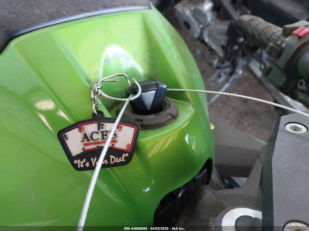 JKAEXEF12EDA16406 2014 KAWASAKI EX650 photo no. 11