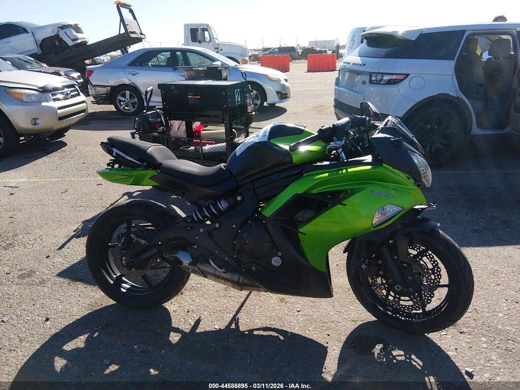 JKAEXEF12EDA16406 2014 KAWASAKI EX650 photo no. 12
