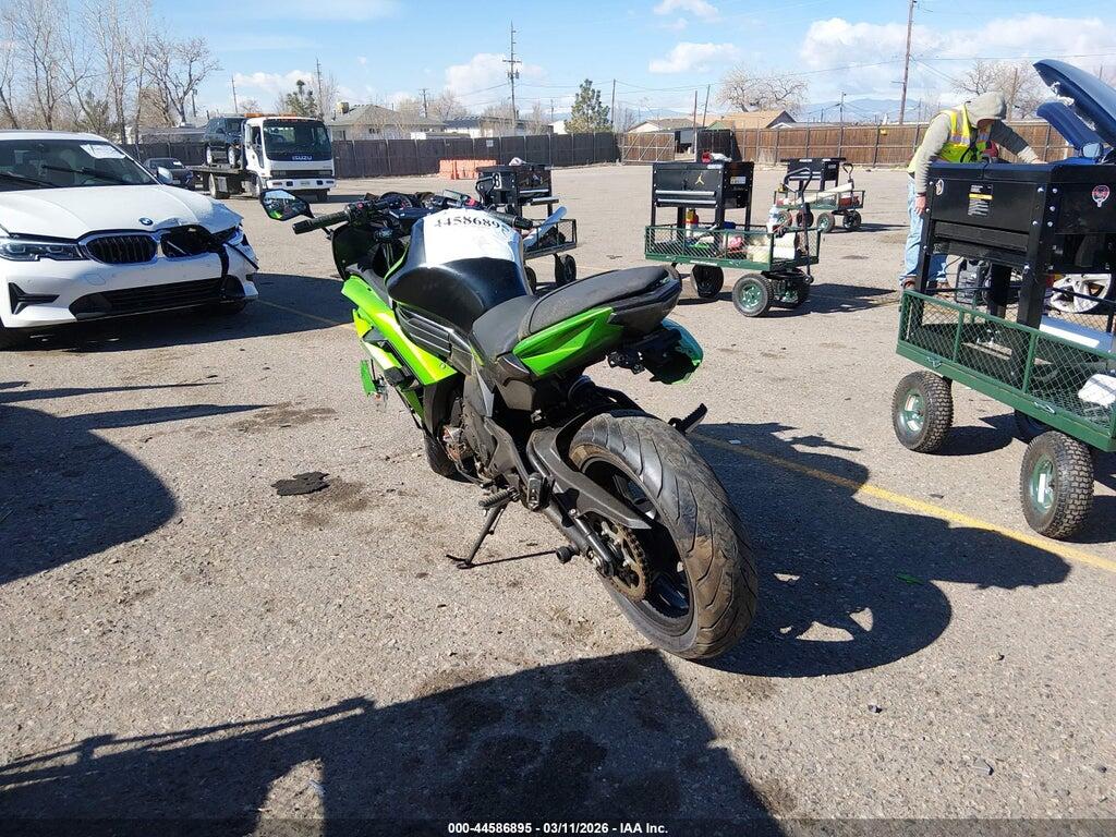 JKAEXEF12EDA16406 2014 KAWASAKI EX650 photo no. 3