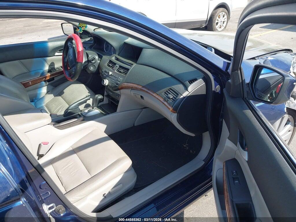 1HGCP3F81BA028590 2011 HONDA ACCORD photo no. 5
