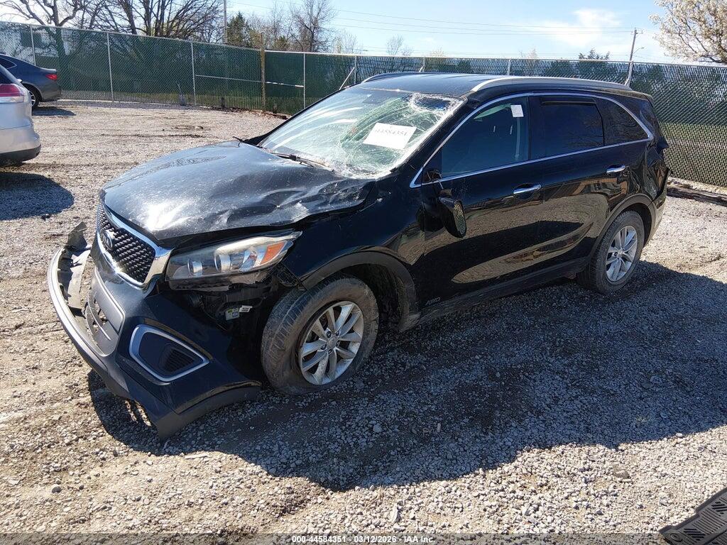 5XYPGDA30GG087526 2016 KIA SORENTO photo no. 2