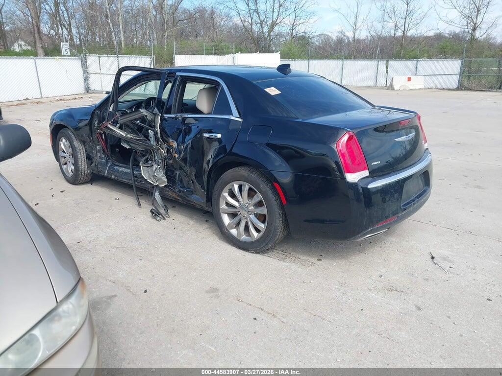 2C3CCAKG4JH160517 2018 CHRYSLER 300 photo no. 3