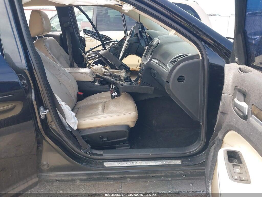 2C3CCAKG4JH160517 2018 CHRYSLER 300 photo no. 5