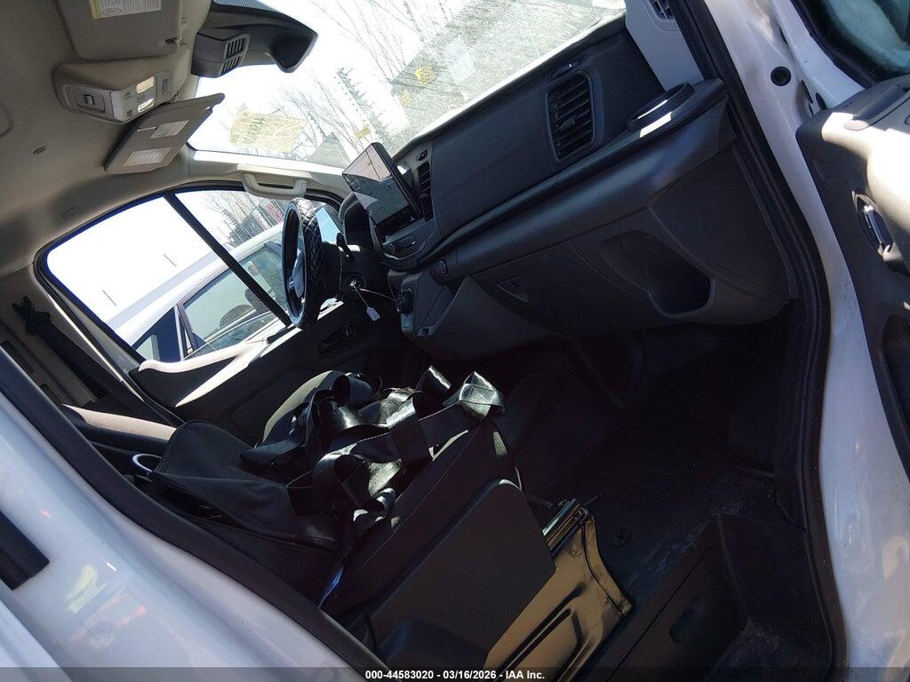 1FTBW1YK8NKA50126 2022 FORD E-TRANSIT-350 photo no. 5