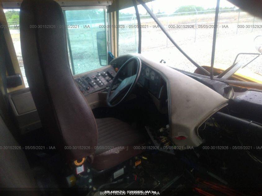 4DRBRABP34B971434 2004 IC CORPORATION 3000 photo no. 5