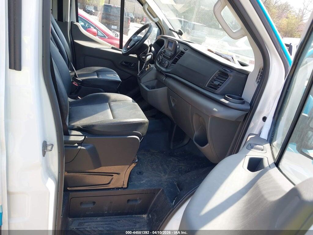 1FTBR1Y85RKA01256 2024 FORD TRANSIT-250 photo no. 5