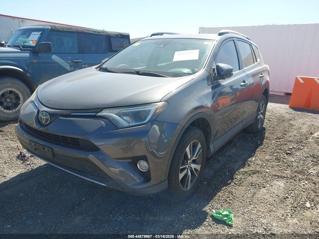 2T3WFREVXJW408827 2018 TOYOTA RAV4 photo no. 2