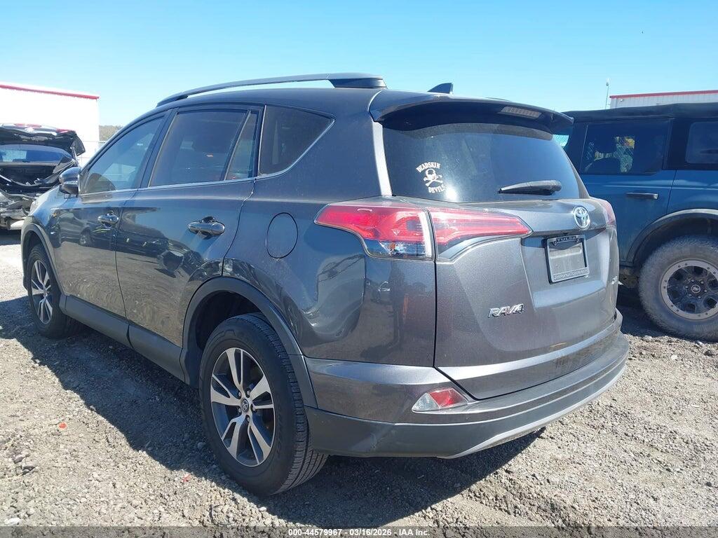 2T3WFREVXJW408827 2018 TOYOTA RAV4 photo no. 3