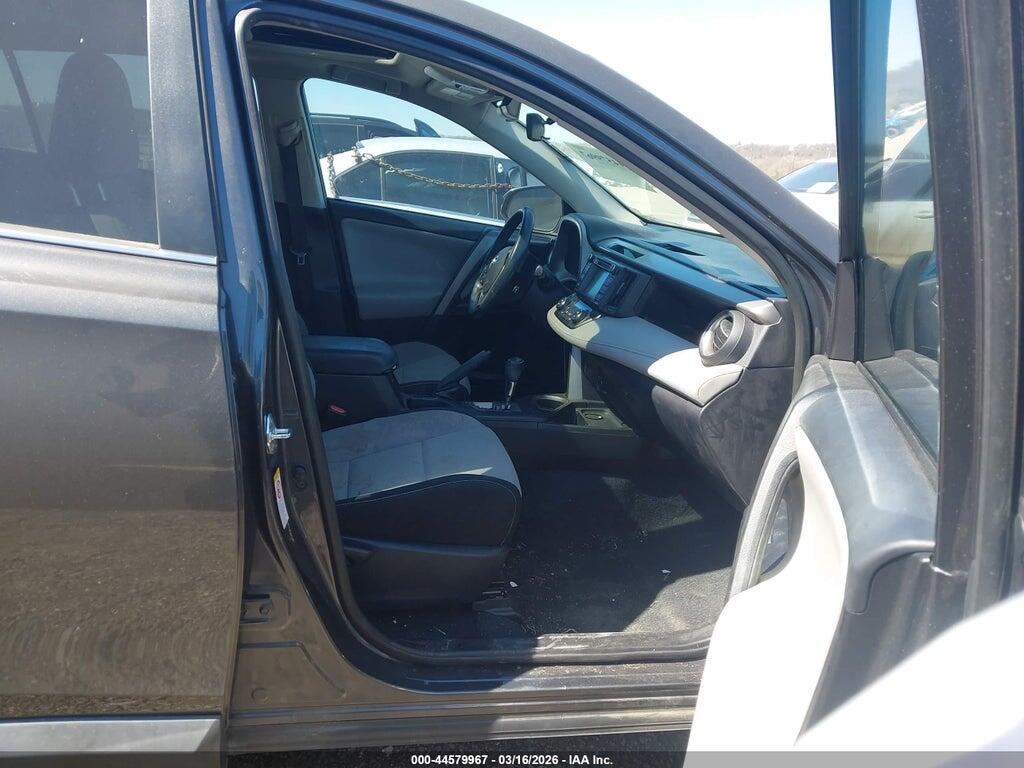 2T3WFREVXJW408827 2018 TOYOTA RAV4 photo no. 5
