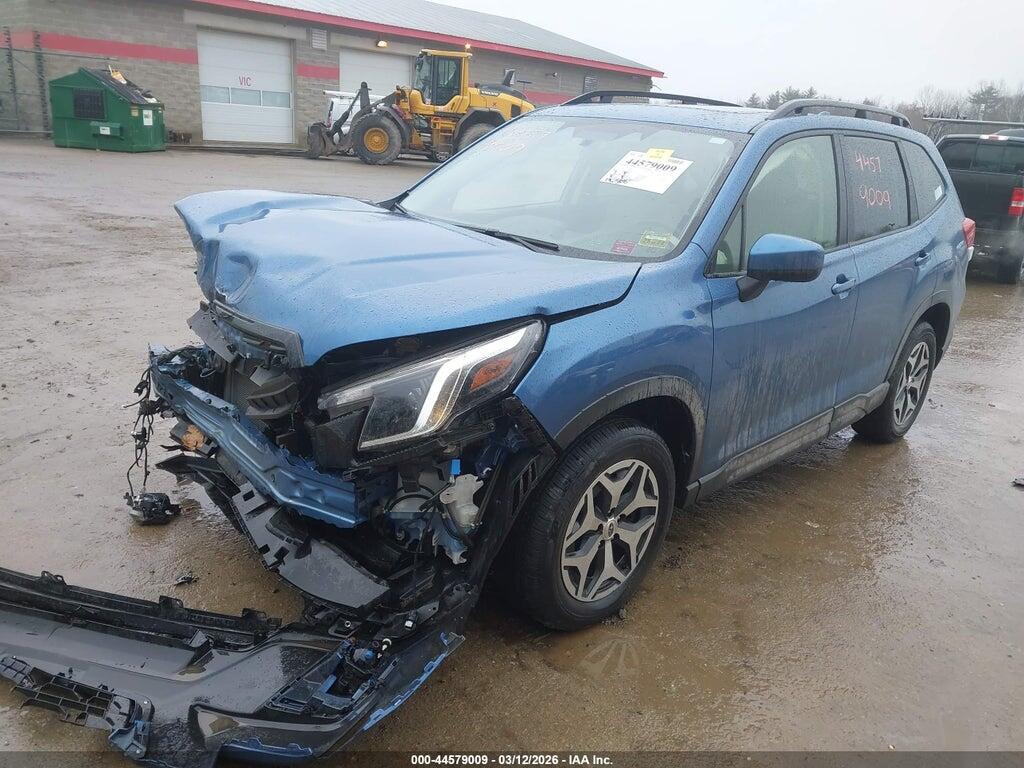 JF2SKAEC4NH516643 2022 SUBARU FORESTER photo no. 2