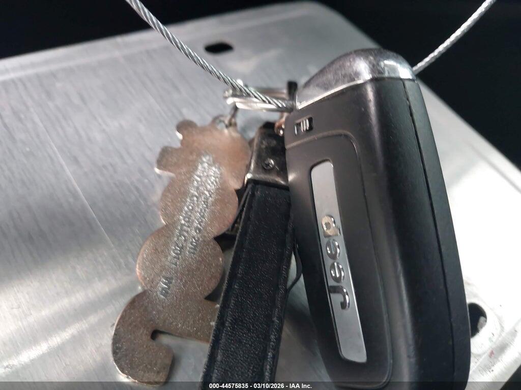 ZACNJCB12MPM24089 2021 JEEP RENEGADE photo no. 11
