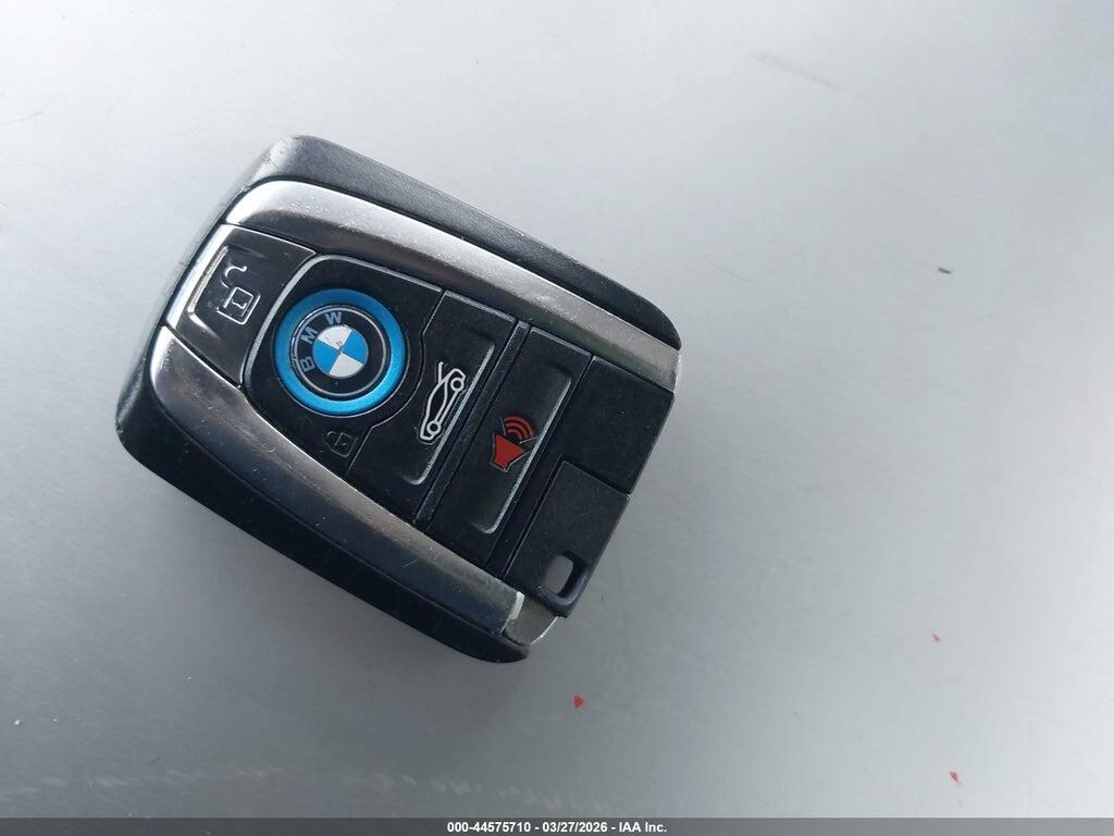 WBY2Z2C53EVX64242 2014 BMW I8 photo no. 11